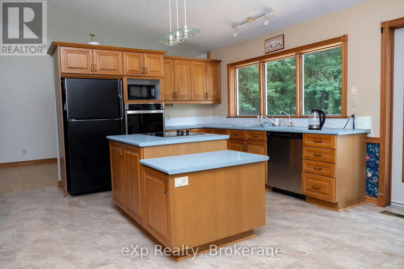 541031 14 Concession N, West Grey, ON, N0G 1L0 - 7