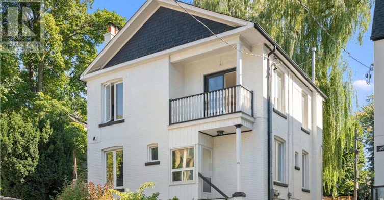 MAIN-371 Howland Avenue, Toronto, ON, M5R 3C1