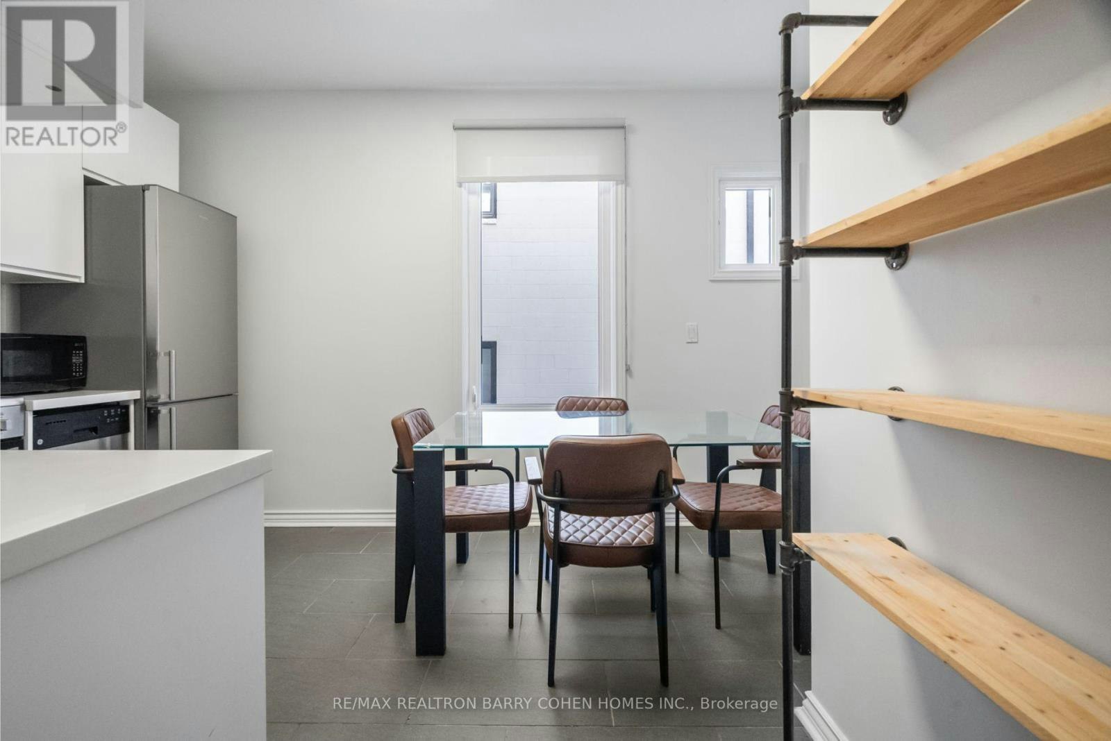 MAIN-371 Howland Avenue, Toronto, ON, M5R 3C1 - 7