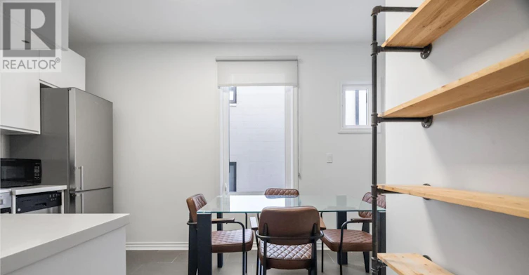 MAIN-371 Howland Avenue, Toronto, ON, M5R 3C1 - 7