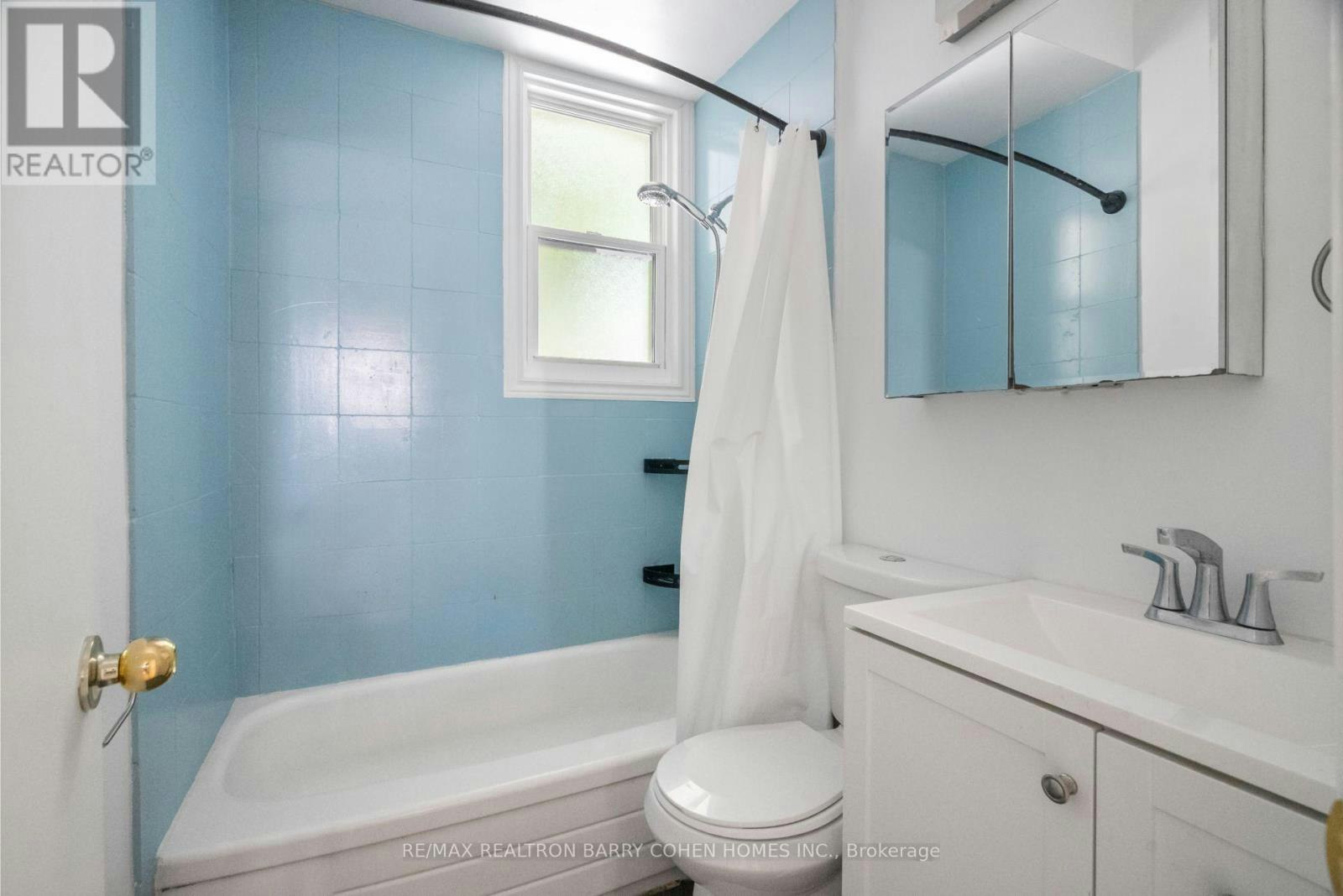 MAIN-371 Howland Avenue, Toronto, ON, M5R 3C1 - 13