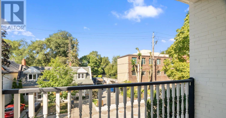 UPPER-371 Howland Avenue, Toronto, ON, M5R 3C1 - 12