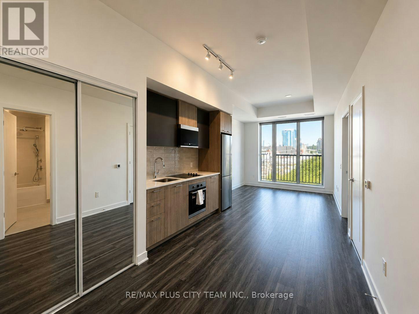 348-30 Dreamers Way, Toronto, ON, M5A 0Y7 - 7