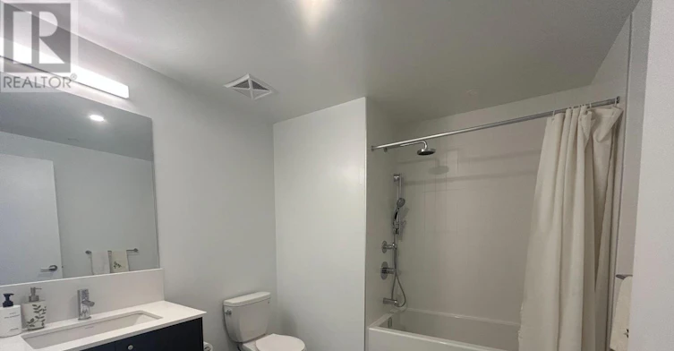 348-30 Dreamers Way, Toronto, ON, M5A 0Y7 - 3