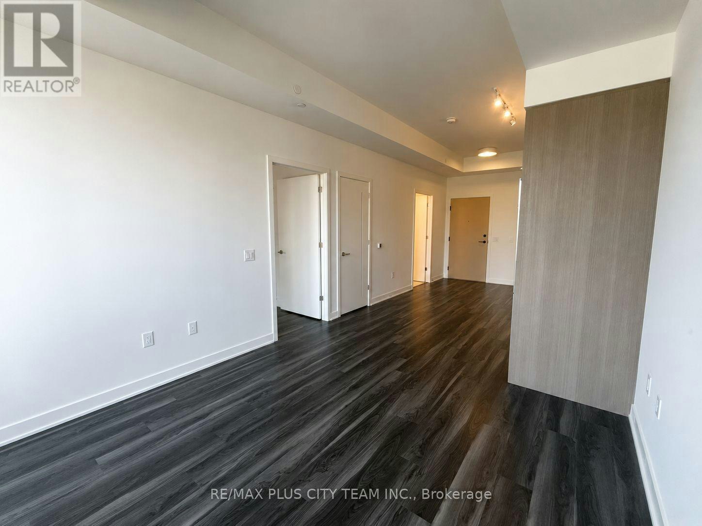 348-30 Dreamers Way, Toronto, ON, M5A 0Y7 - 5