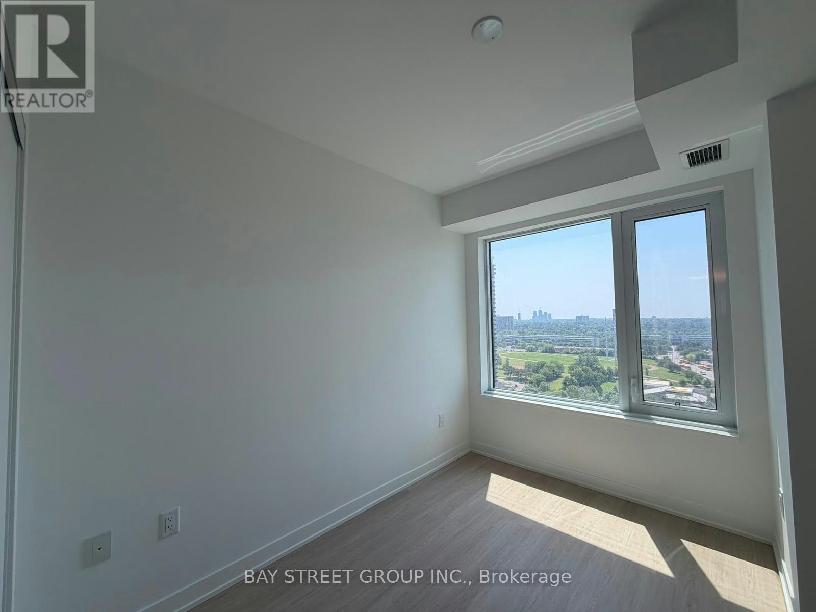 1510-15 David Salomon Drive, Toronto, ON, M3C 1E7 - 13