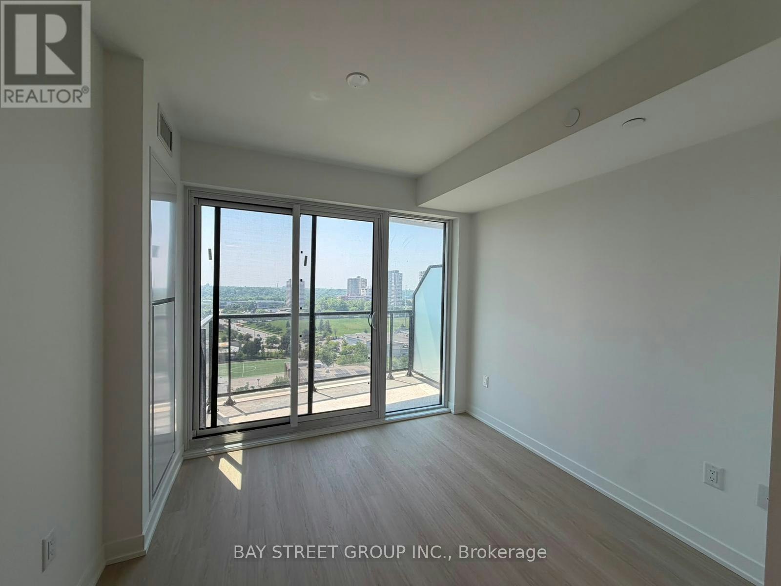 1510-15 David Salomon Drive, Toronto, ON, M3C 1E7 - 4