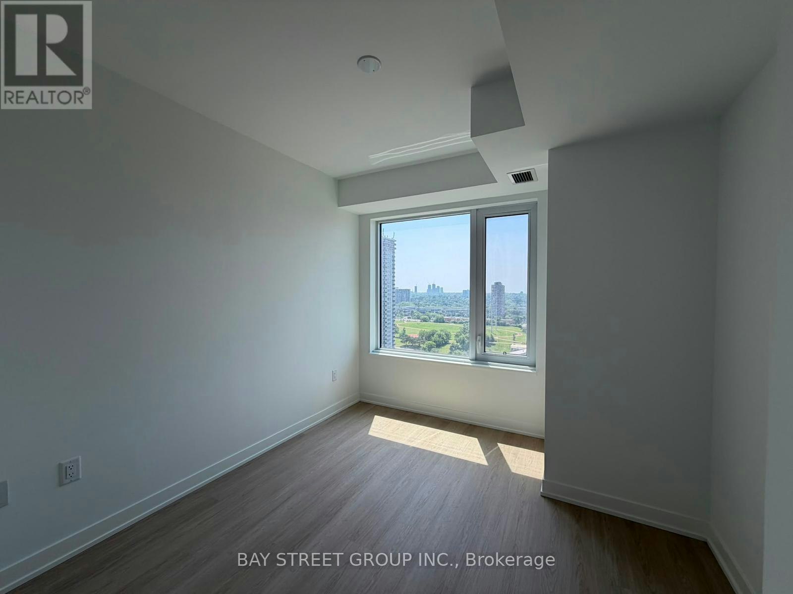 1510-15 David Salomon Drive, Toronto, ON, M3C 1E7 - 12