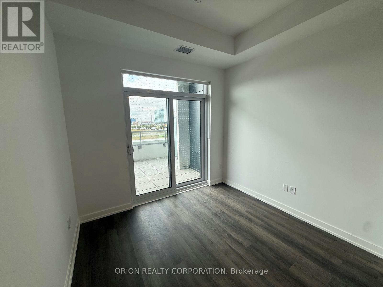 305-21 Meadowdale Road, Toronto, ON, L4K 0H6 - 4