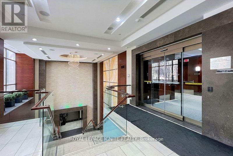 308-310 Burnhamthorpe Road W, Mississauga, ON, L5B 4P9 - 4