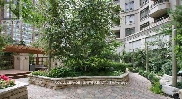 308-310 Burnhamthorpe Road W, Mississauga, ON, L5B 4P9 - 3