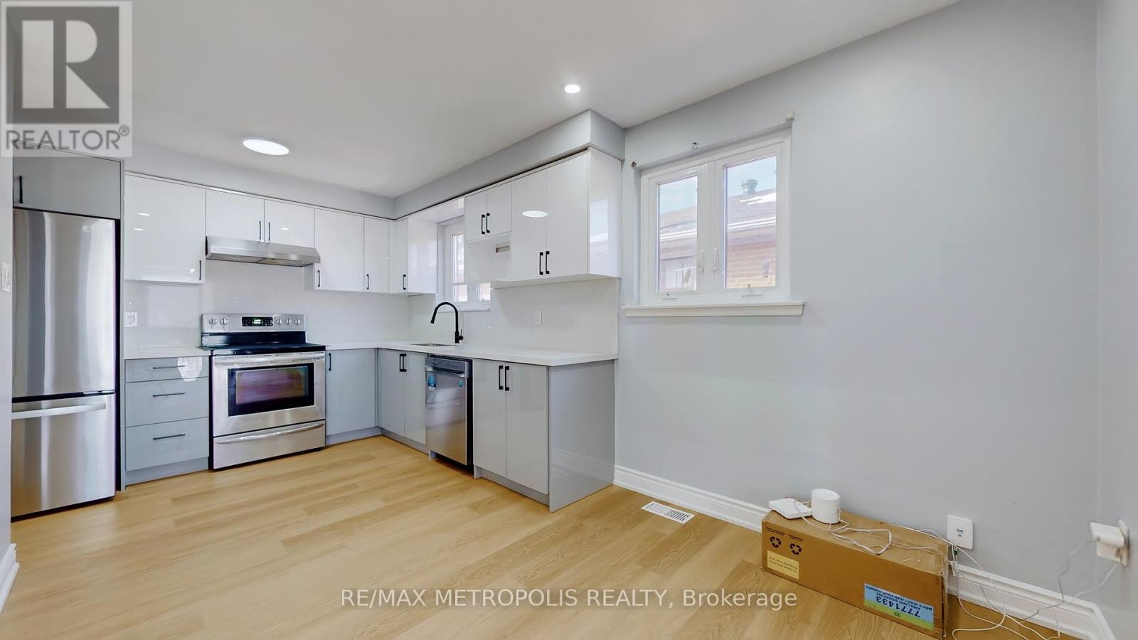 UPPER-3254 Fieldgate Drive, Mississauga, ON, L4X 2H7 - 10
