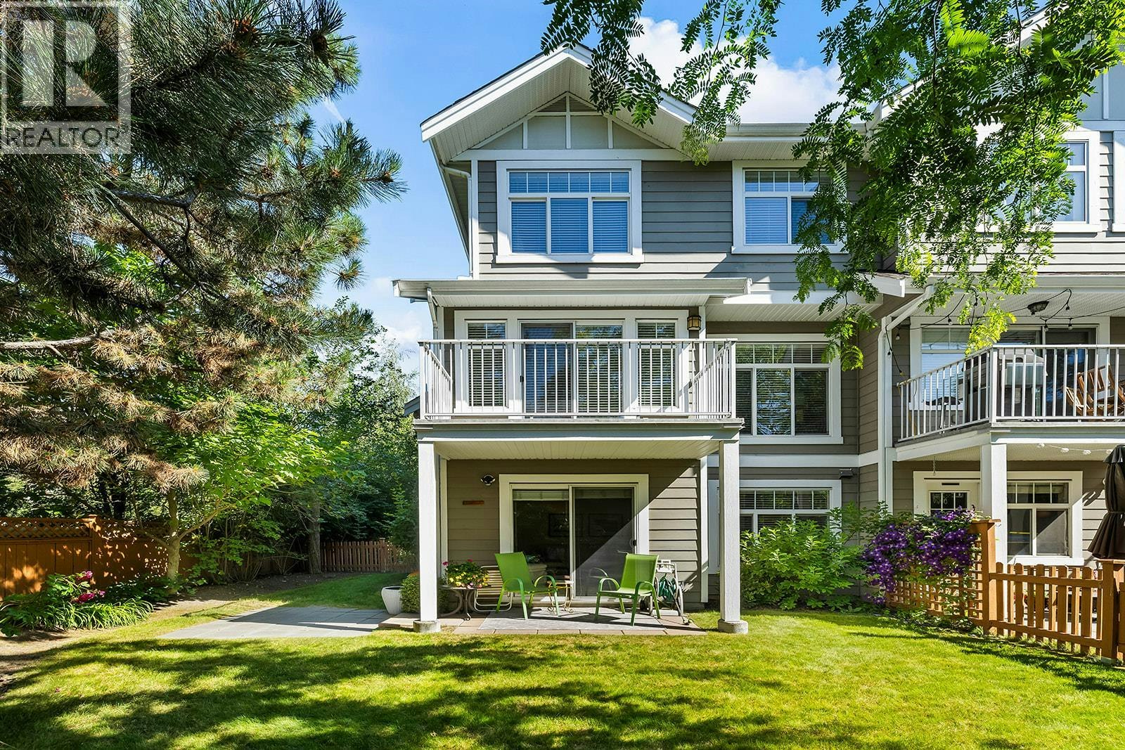 12-1853 Parkview Crescent, Kelowna, BC, V1X 8A3