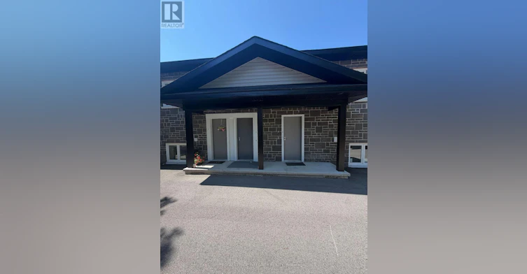 1-82 Christopher Hamilton Street, Ottawa, ON, K0A 2Z0