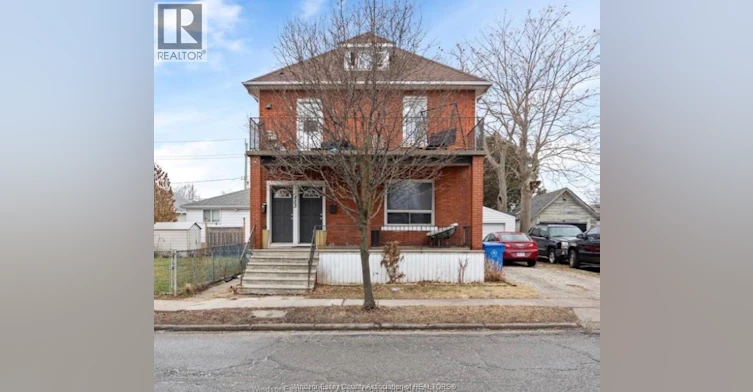 2-853 Pillette, Windsor, ON, N8Y 3B4
