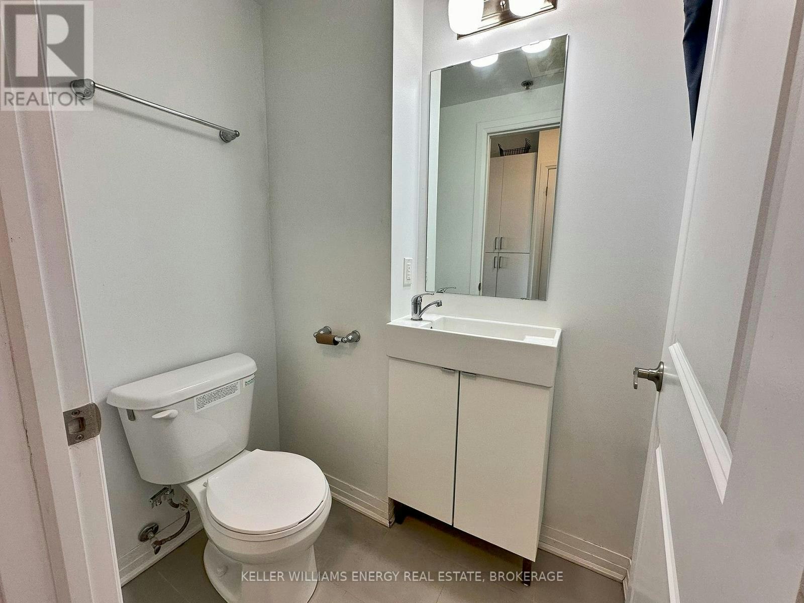 241-1900 Simcoe Street N, Oshawa, ON, L1G 4Y3 - 12