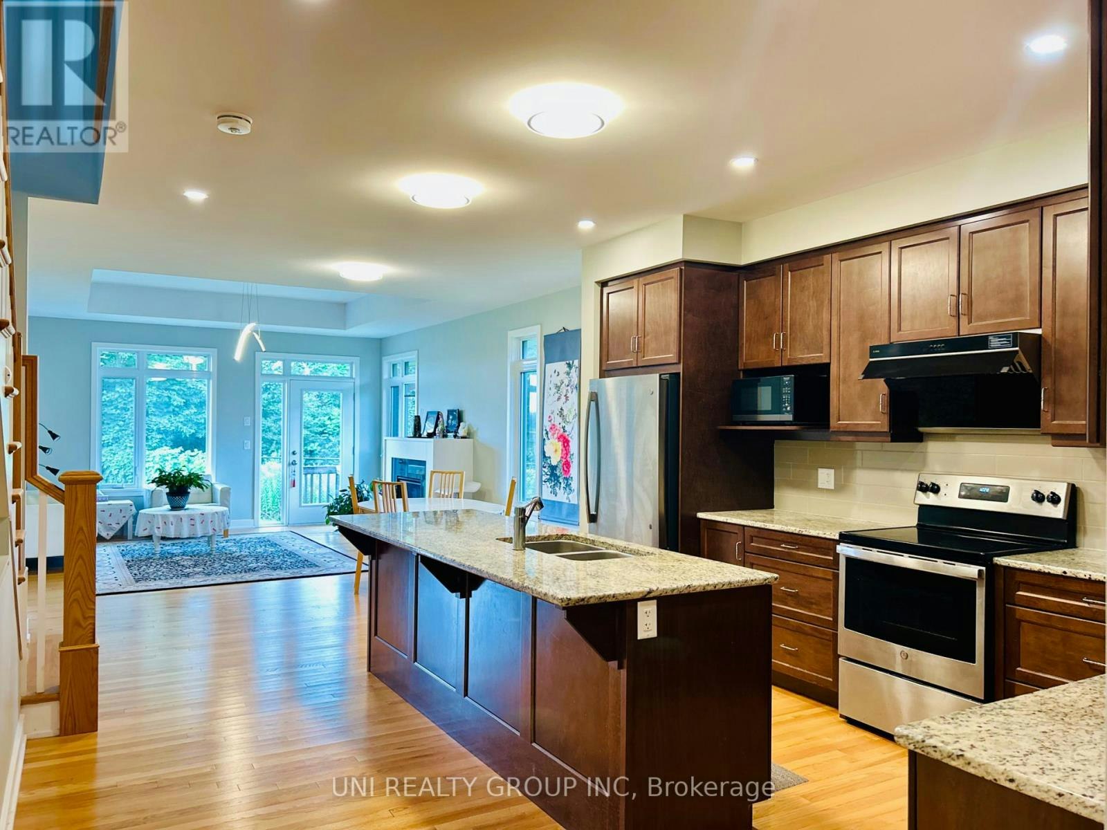 70 Stanhope Court, Manotick, ON, K2J 6S2 - 23