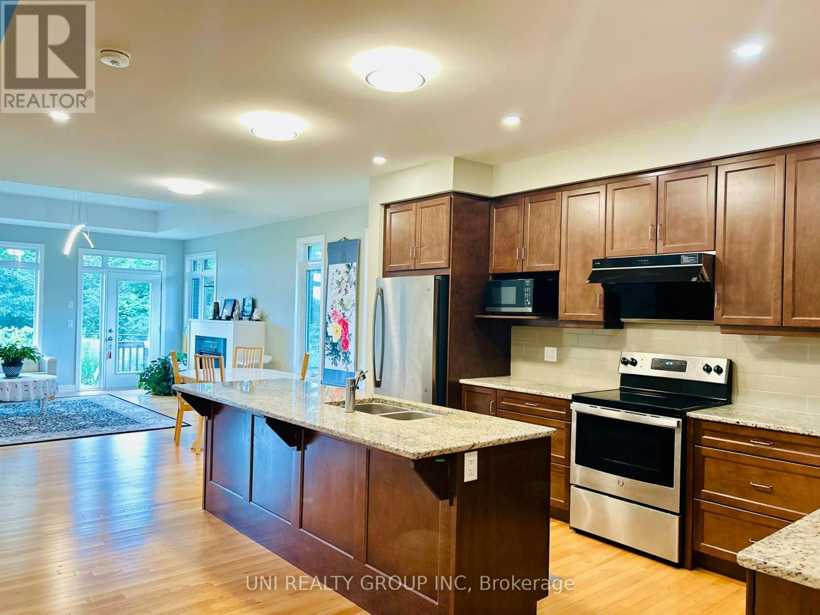70 Stanhope Court, Manotick, ON, K2J 6S2 - 24