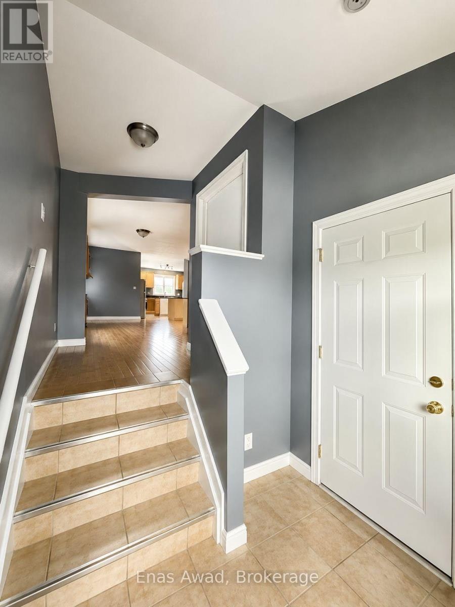 102 Mill Street, Russell, ON, K4R 1A2 - 7
