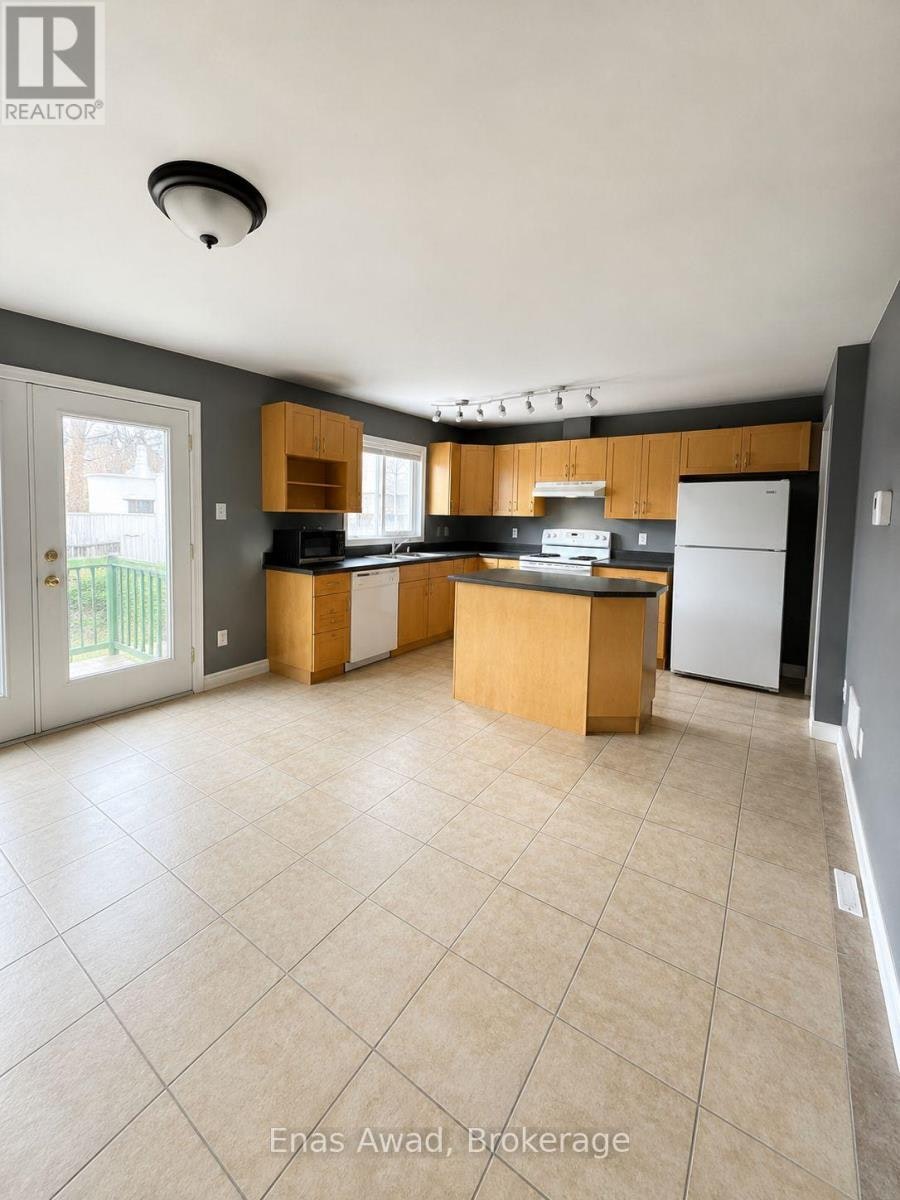 102 Mill Street, Russell, ON, K4R 1A2 - 10
