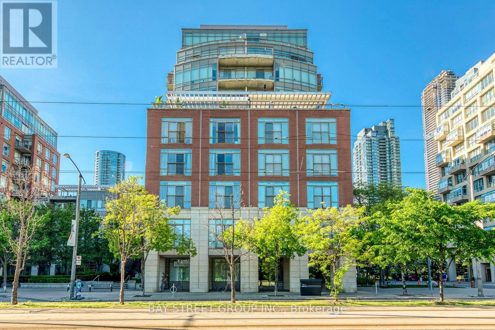 512E-500 Queens Quay W, Toronto, ON, M5V 3K8