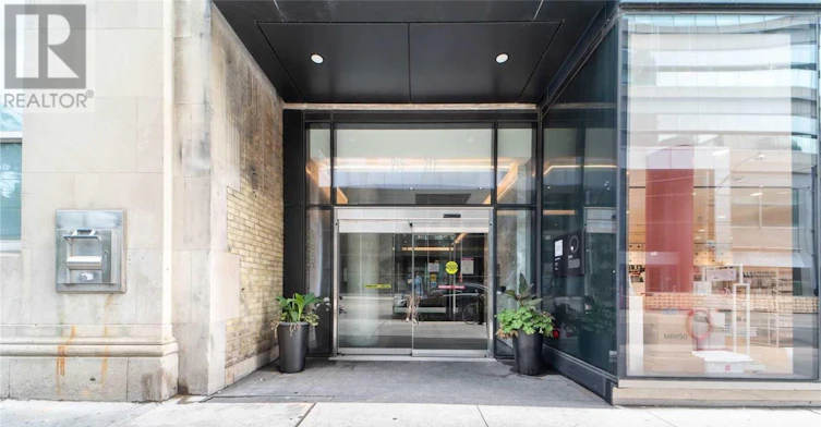 1407-215 Queen Street W, Toronto, ON, M5V 0P5 - 2