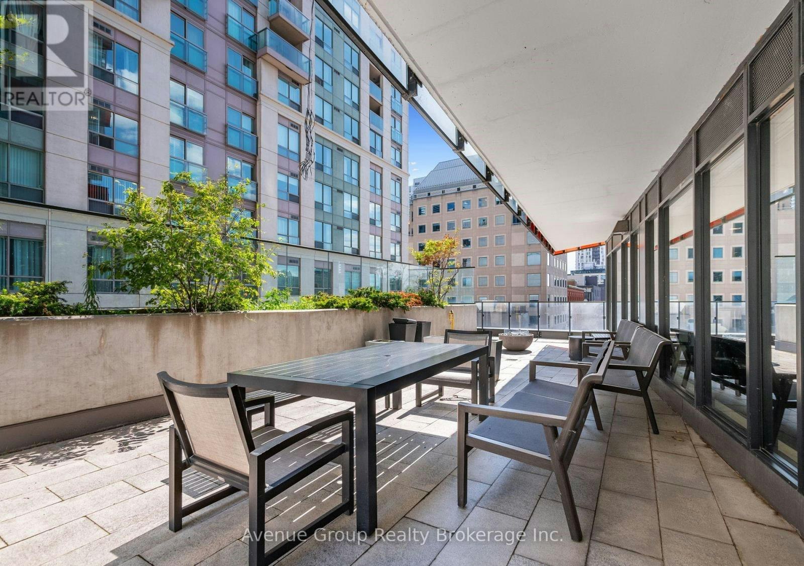 1407-215 Queen Street W, Toronto, ON, M5V 0P5 - 14