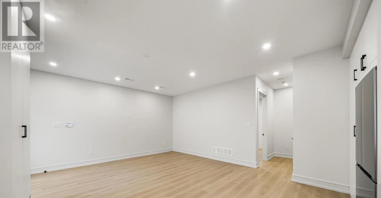LANEWAY MAIN-131 Dovercourt Road, Toronto, ON, M6J 3C5 - 5