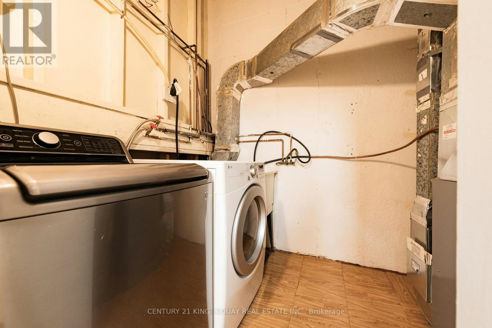 32-44 Chester Le Boulevard, Toronto, ON, M1W 2M8 - 32