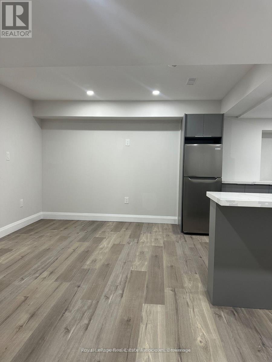 24 Hubbell Road, Brampton, ON, L6Y 2A5 - 4