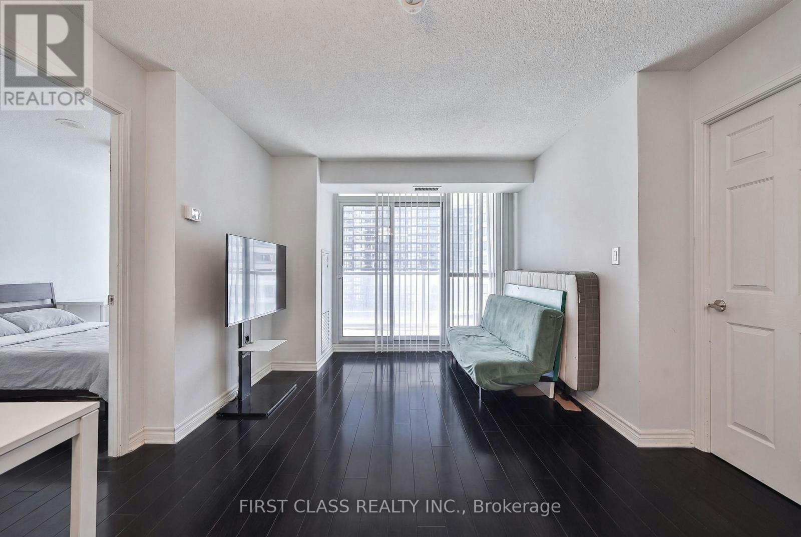 1711-35 Hollywood Avenue, Toronto, ON, M2N 0A9 - 3