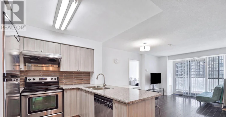 1711-35 Hollywood Avenue, Toronto, ON, M2N 0A9 - 4