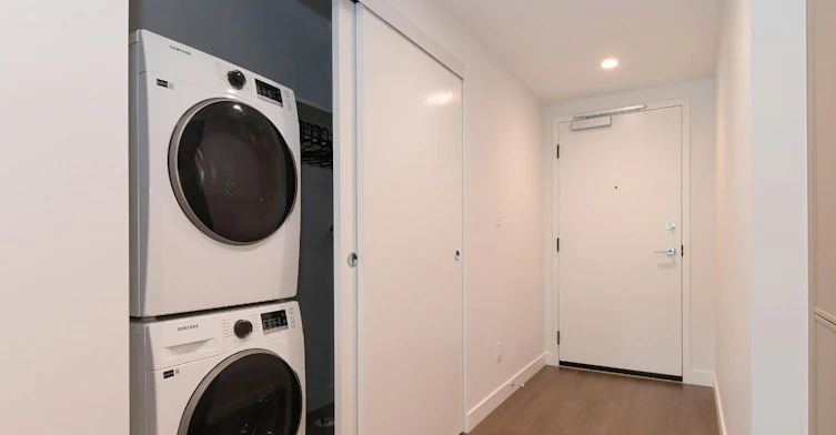 306-13725 George Junction, Surrey, BC, V3T 4Y3 - 10