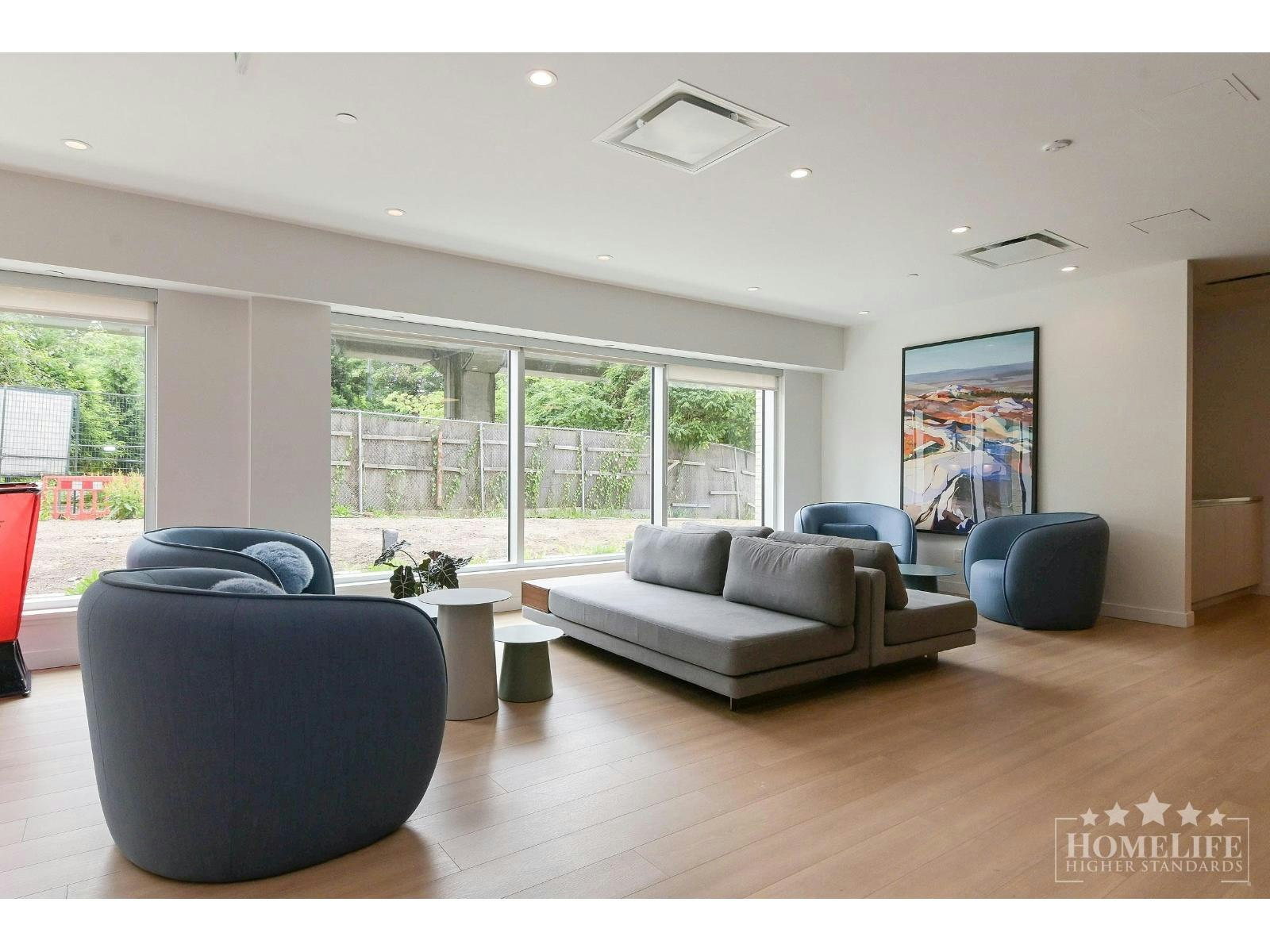 306-13725 George Junction, Surrey, BC, V3T 4Y3 - 14