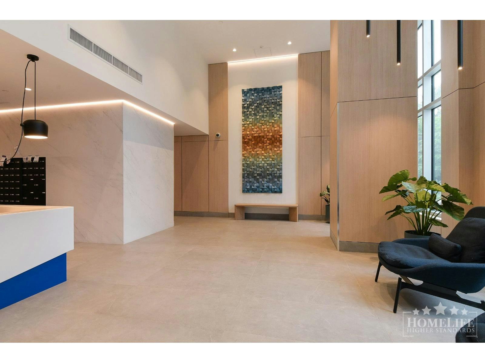 306-13725 George Junction, Surrey, BC, V3T 4Y3 - 16