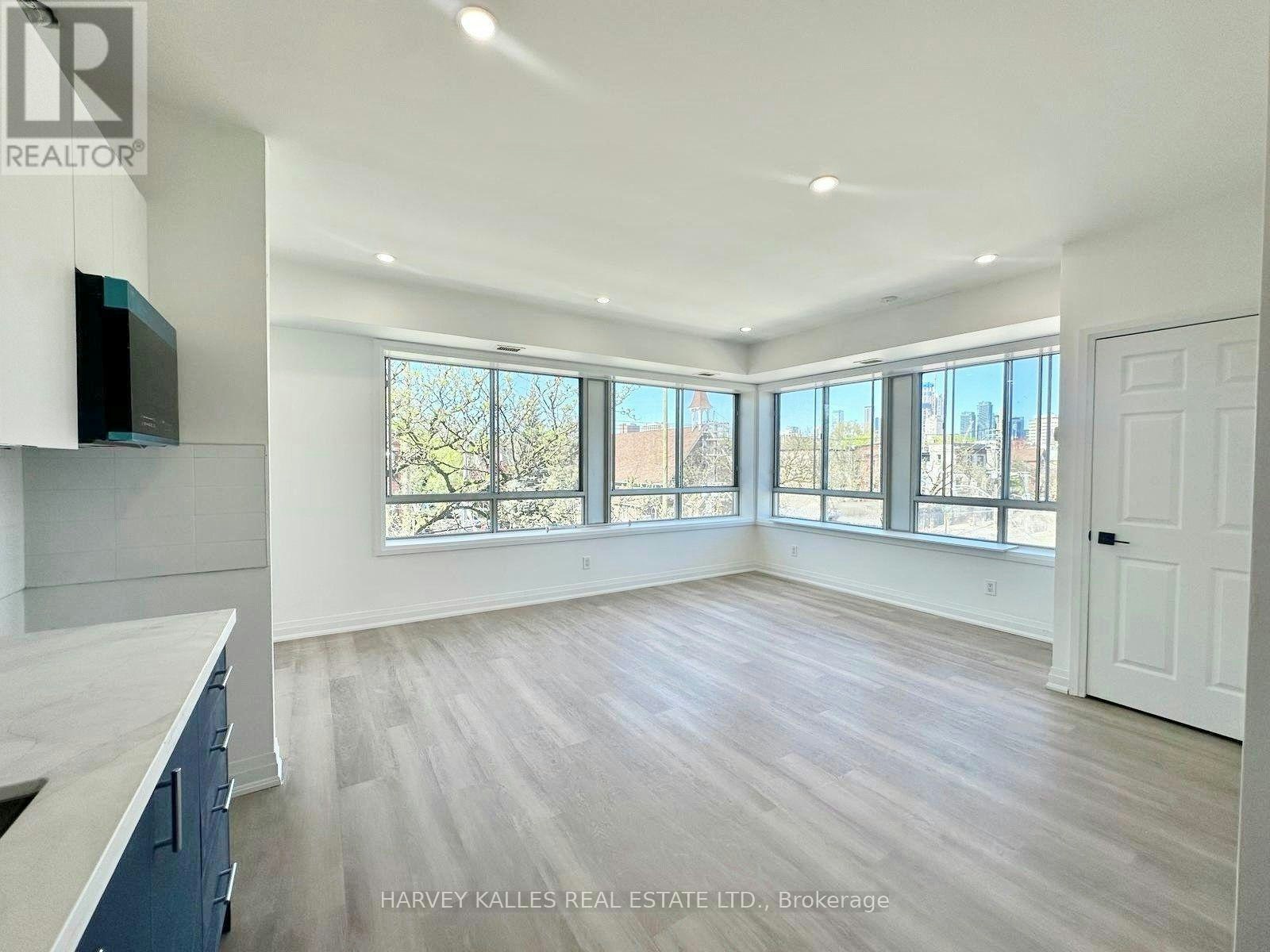 4-409 College Street, Toronto, ON, M5T 1T1 - 3