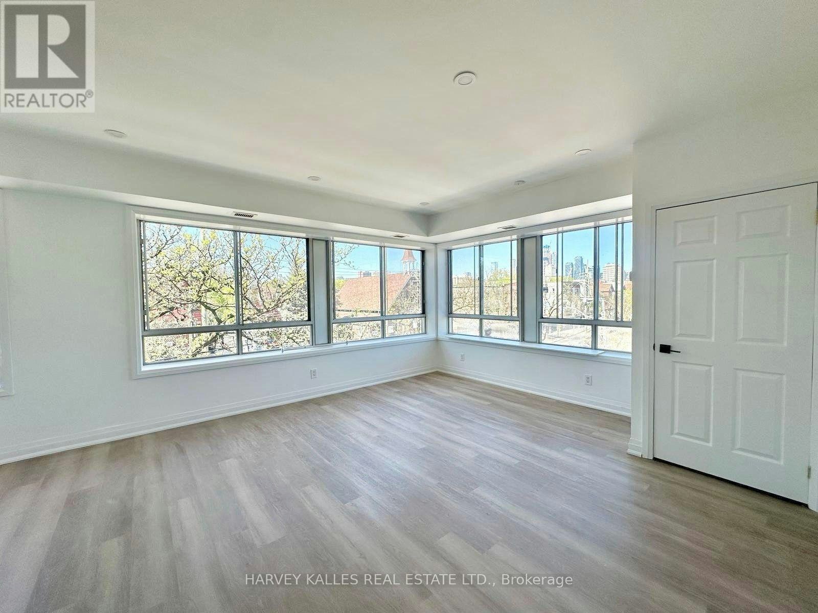 4-409 College Street, Toronto, ON, M5T 1T1 - 2