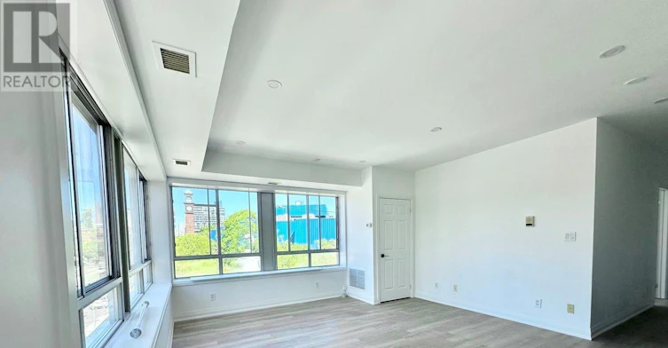4-409 College Street, Toronto, ON, M5T 1T1 - 5