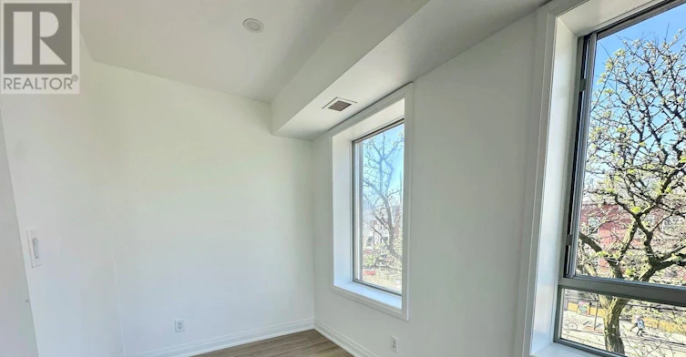 4-409 College Street, Toronto, ON, M5T 1T1 - 6