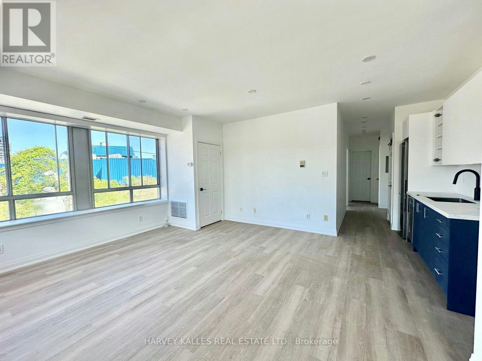 4-409 College Street, Toronto, ON, M5T 1T1 - 4