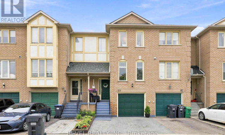 89-2 Sir Lou Drive