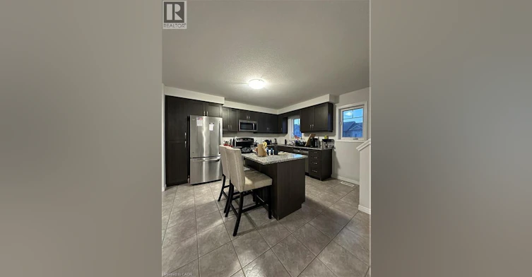 35 Eliza Avenue, Kitchener, ON, N2E 0G2 - 14
