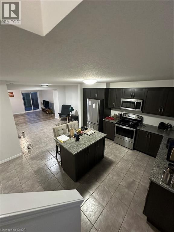 35 Eliza Avenue, Kitchener, ON, N2E 0G2 - 29