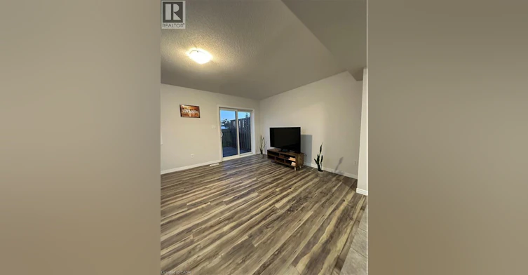 35 Eliza Avenue, Kitchener, ON, N2E 0G2 - 23