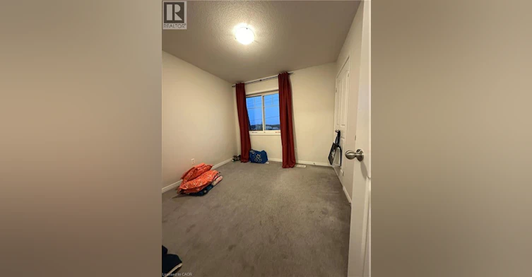 35 Eliza Avenue, Kitchener, ON, N2E 0G2 - 38