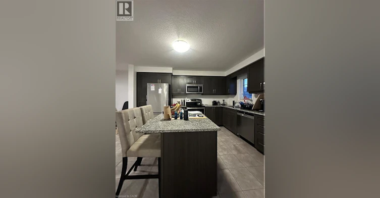 35 Eliza Avenue, Kitchener, ON, N2E 0G2 - 15