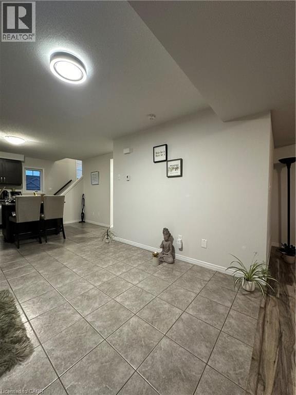35 Eliza Avenue, Kitchener, ON, N2E 0G2 - 22