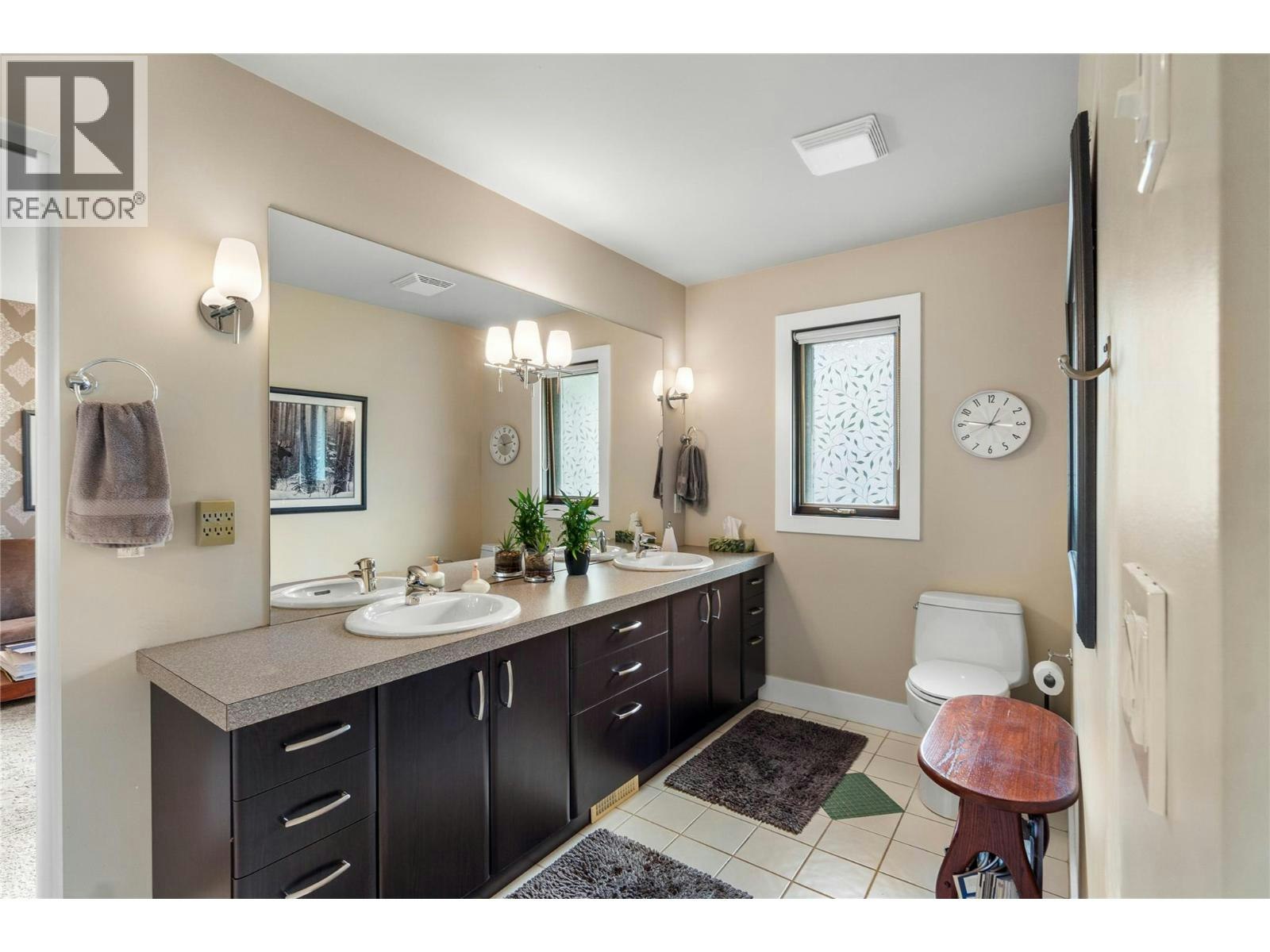 3020 Kicking Horse Drive, Kamloops, BC, V2E 2T6 - 39
