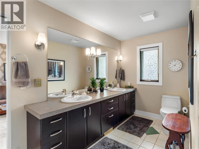 3020 Kicking Horse Drive, Kamloops, BC, V2E 2T6 - 39
