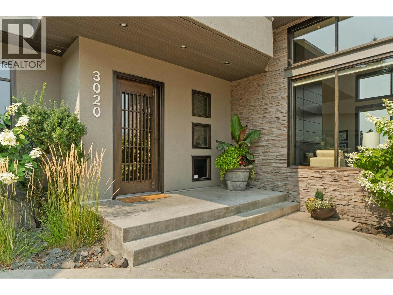 3020 Kicking Horse Drive, Kamloops, BC, V2E 2T6 - 14